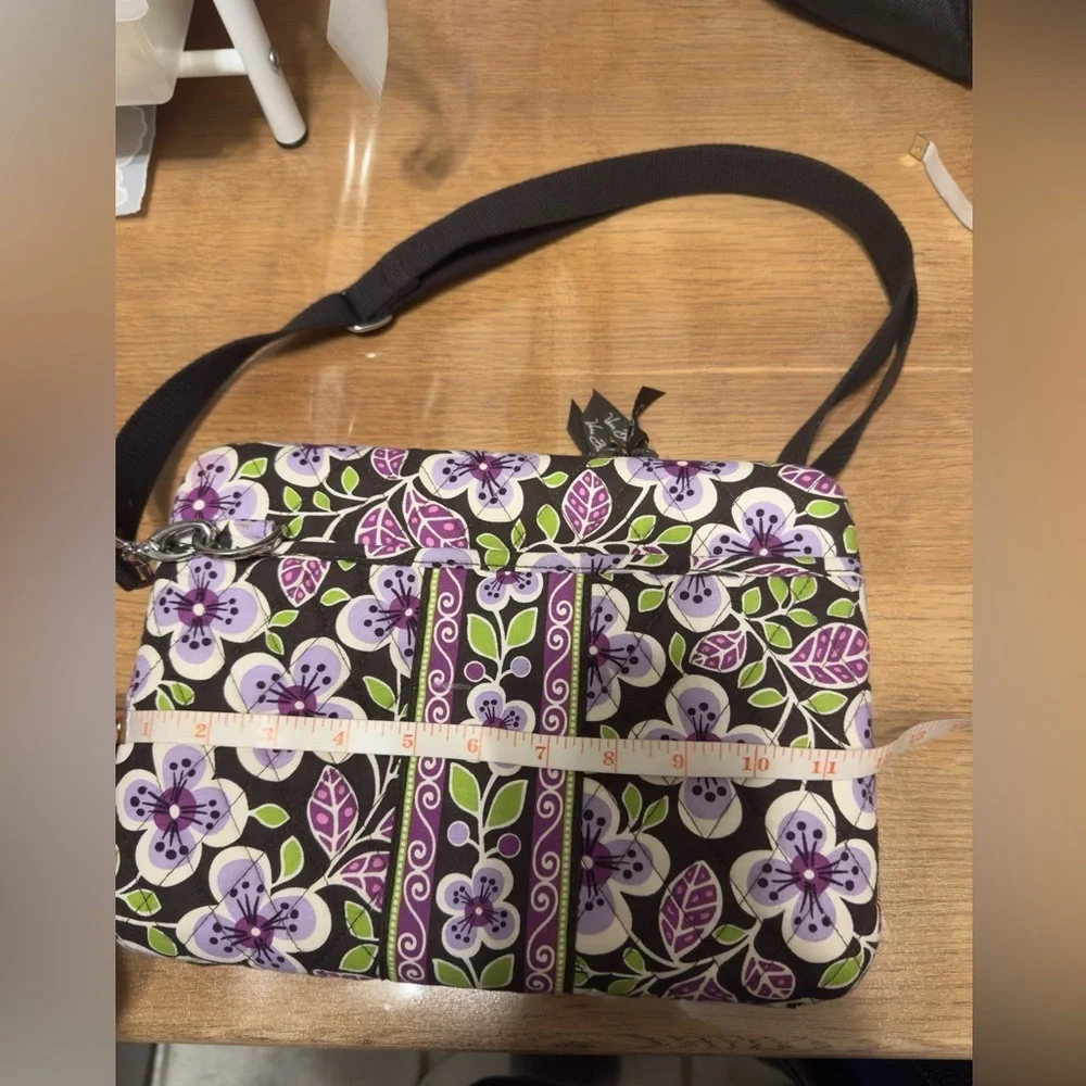 Vera Bradley Floral IPad/Tablet Bag with Adjustable Strap Like New!